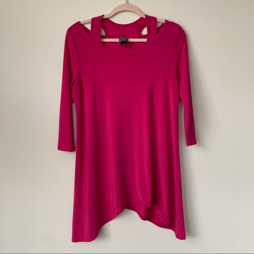 Clara Sun Woo Pink Shoulder Cut Out Blouse Shark Bite Hem 3/4 Sleeves Size XS